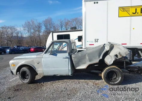 1968 Chevrolet C10 z USA, uszkodzony, nr VIN CS148B121540